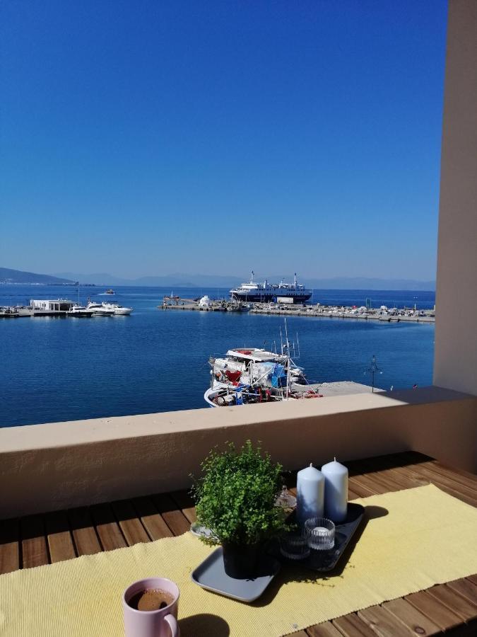 Aegina Port Apt 2-Διαμέρισμα Στο Λιμάνι Της Αίγινας 2 Kültér fotó