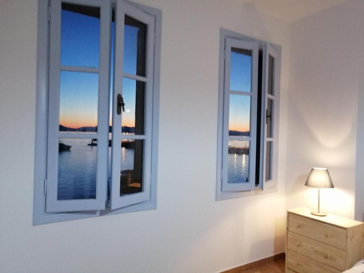 Aegina Port Apt 2-Διαμέρισμα Στο Λιμάνι Της Αίγινας 2 Kültér fotó