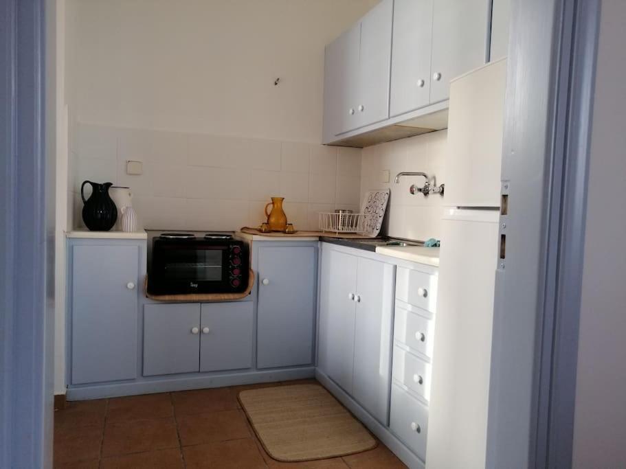 Aegina Port Apt 2-Διαμέρισμα Στο Λιμάνι Της Αίγινας 2 Kültér fotó