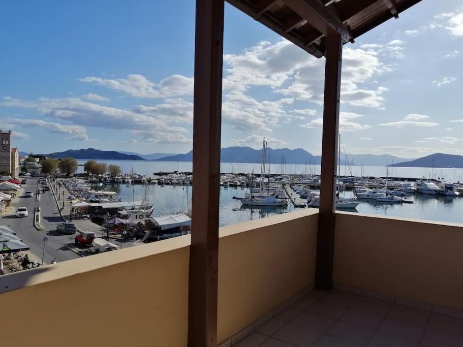 Aegina Port Apt 2-Διαμέρισμα Στο Λιμάνι Της Αίγινας 2 Kültér fotó