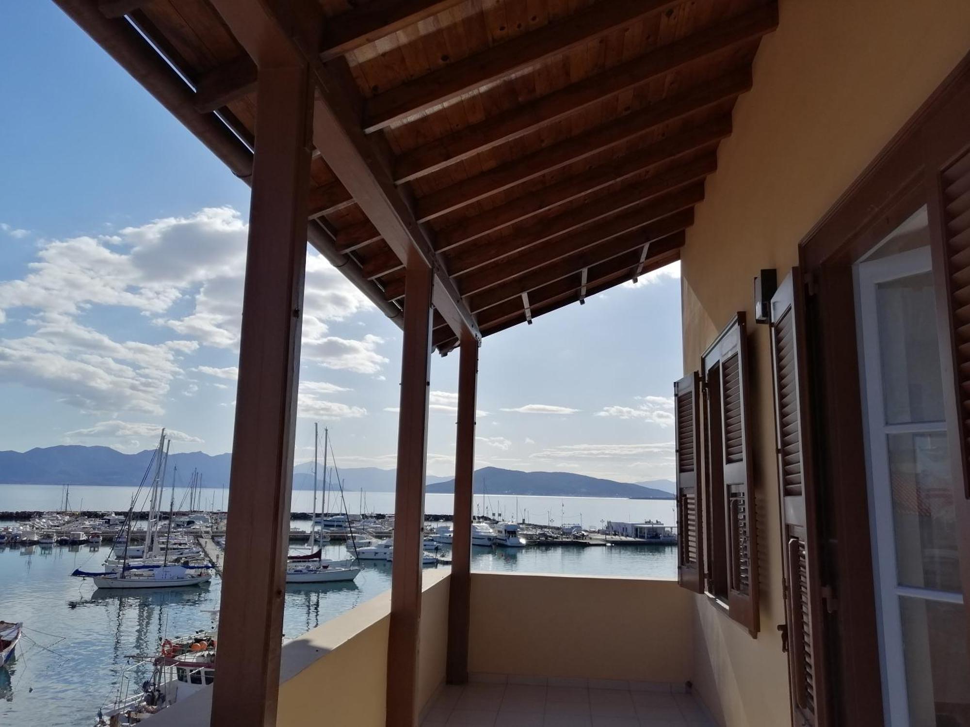 Aegina Port Apt 2-Διαμέρισμα Στο Λιμάνι Της Αίγινας 2 Szoba fotó